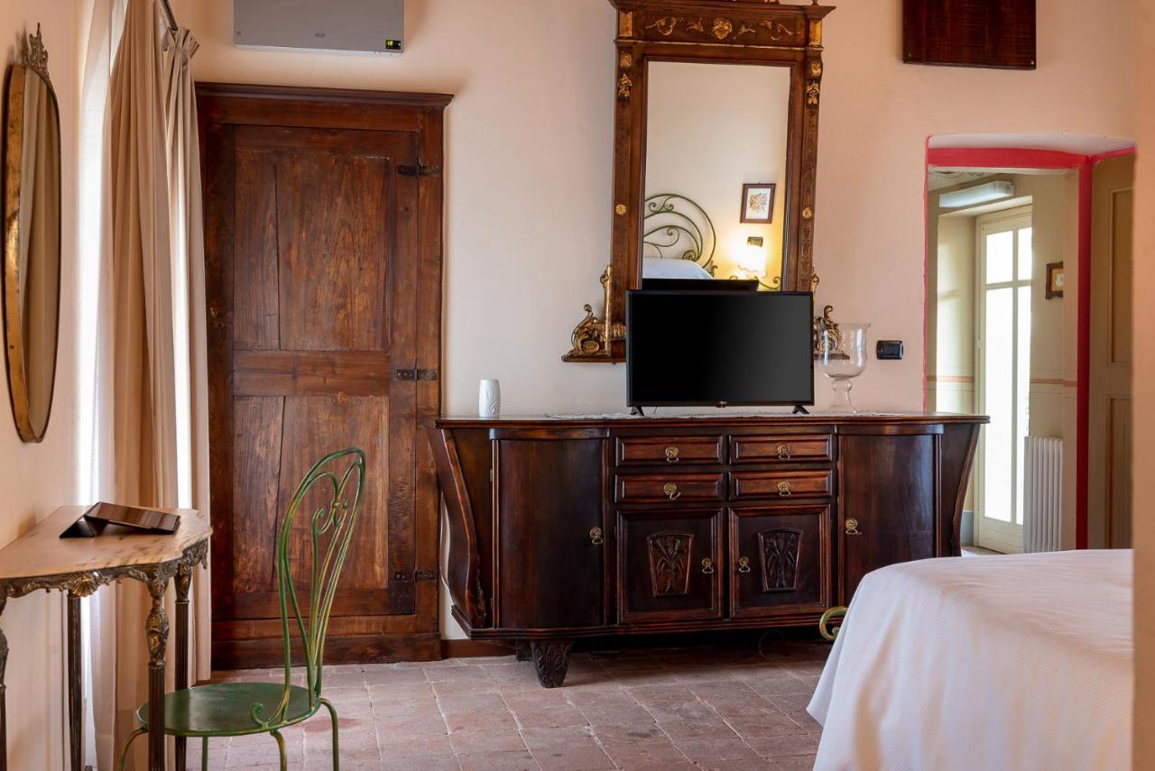 Agriturismo San Martino Clavesana Bagian luar foto