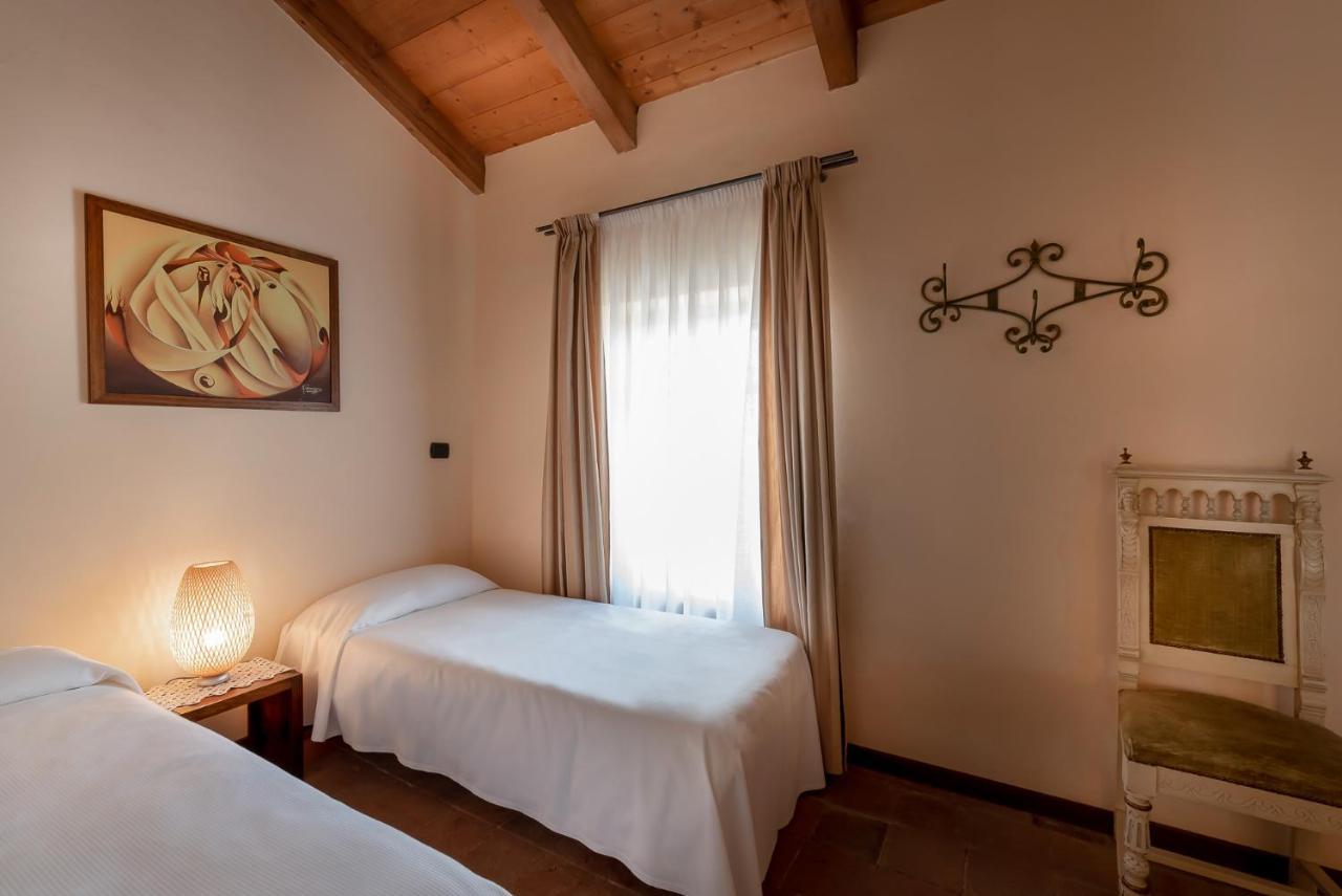 Agriturismo San Martino Clavesana Bagian luar foto