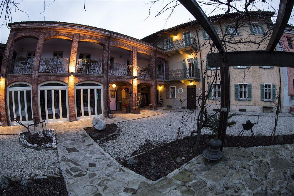 Agriturismo San Martino Clavesana Bagian luar foto