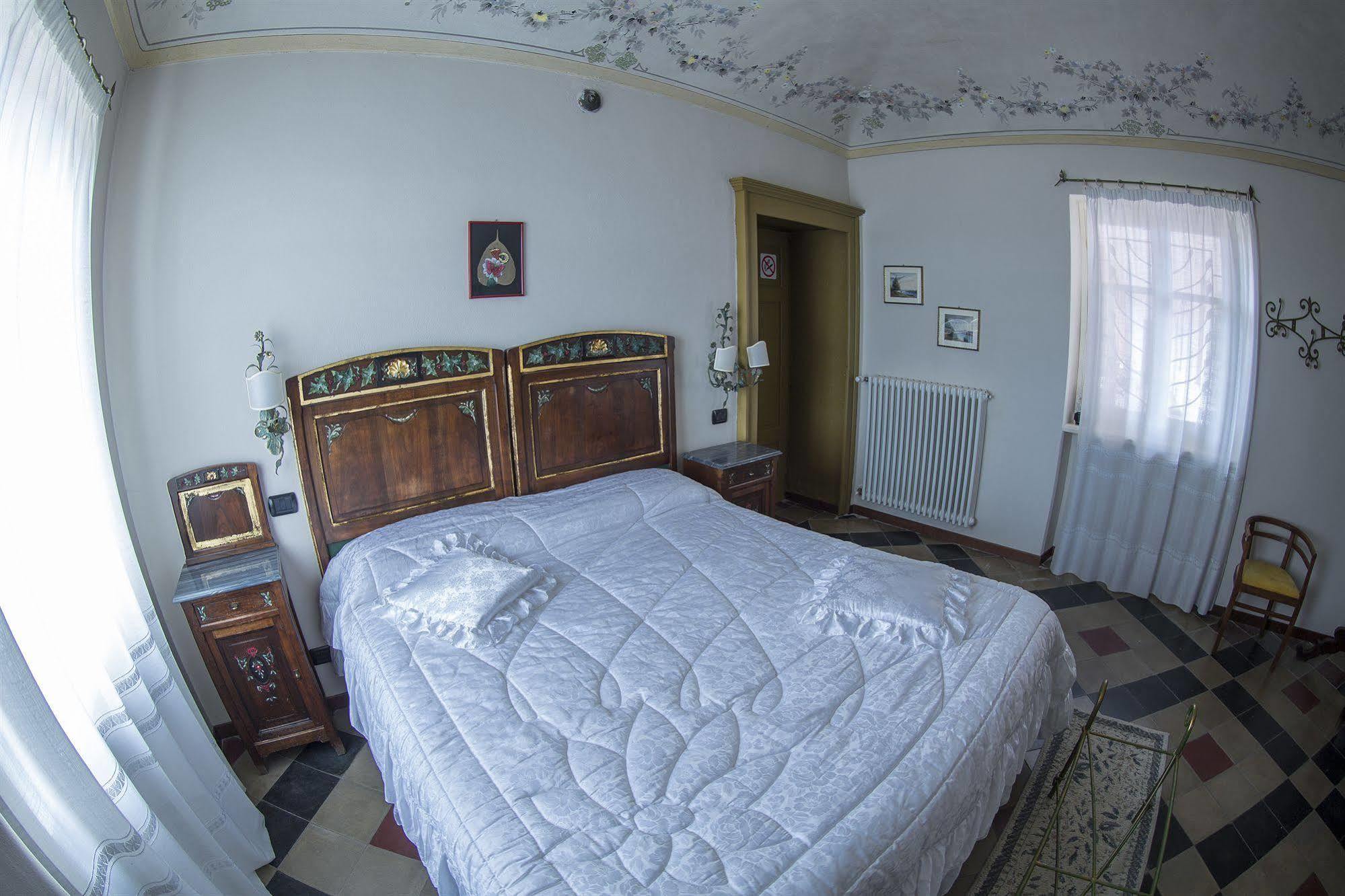 Agriturismo San Martino Clavesana Bagian luar foto
