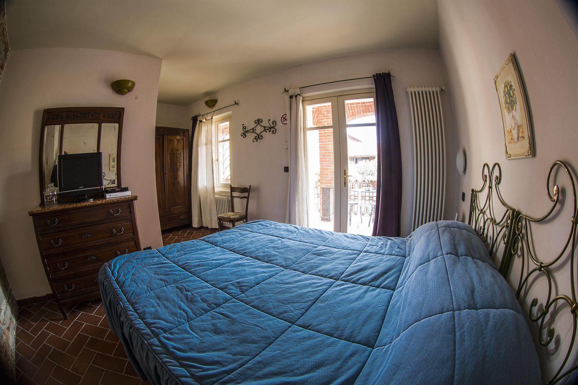 Agriturismo San Martino Clavesana Bagian luar foto